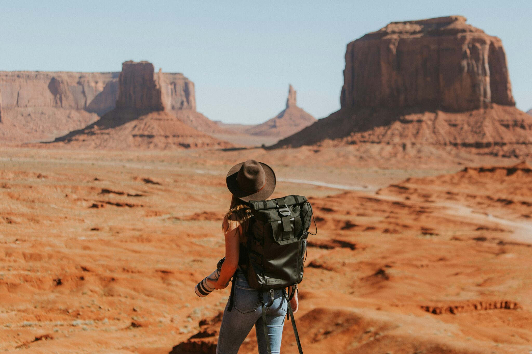 vrouw doet aan transformative-traveling